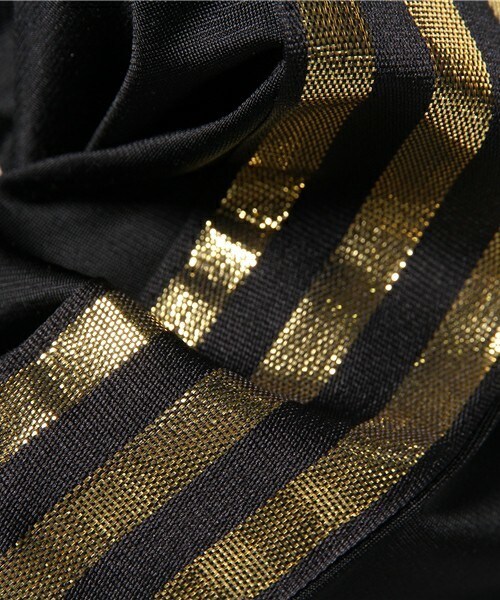 adidas(アディダス)の「メンズ アディダス 黒金 ジャージ adidas FOIL TRACK TOP(ジャージ・メンズ・ブラック・SMALL/MEDIUM/LARGE/X-LARGE)」の13枚目の写真