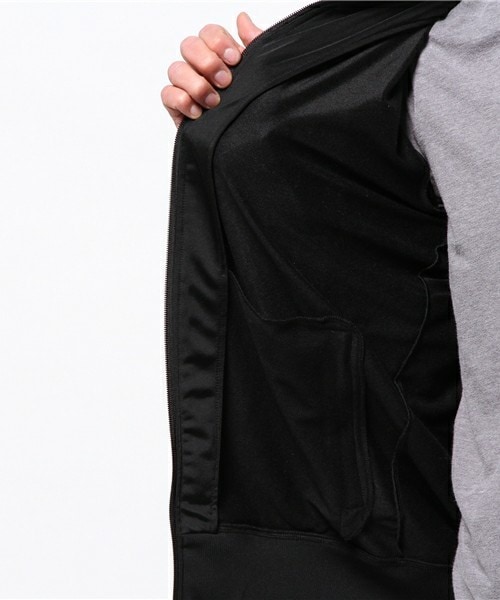 adidas(アディダス)の「メンズ アディダス 黒金 ジャージ adidas FOIL TRACK TOP(ジャージ・メンズ・ブラック・SMALL/MEDIUM/LARGE/X-LARGE)」の11枚目の写真