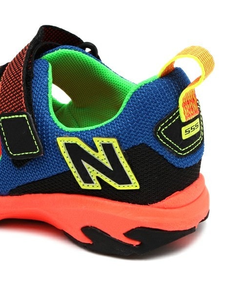NEW BALANCE（ニューバランス）の「ベビー キッズ ニューバランス カラフルサンダル ベルクロ new balance KD555（ビーチサンダル・キッズ・グリーン/ピンク/レッド・14cm/15cm/16cm/17cm/18cm）」の14枚目の写真