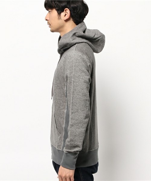 Champion（チャンピオン）の「メンズ チャンピオン リバースウィーブ パーカー CHAMPION C3-F101（パーカー・メンズ・ホワイト/グレー/チャコールグレー/ライトグリーン・MEDIUM/LARGE/X-LARGE）」の6枚目の写真