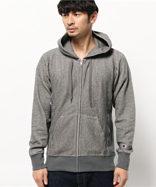 Champion（チャンピオン）の「メンズ チャンピオン リバースウィーブ パーカー CHAMPION C3-F101（パーカー・メンズ・ホワイト/グレー/チャコールグレー/ライトグリーン・MEDIUM/LARGE/X-LARGE）」の5枚目の写真