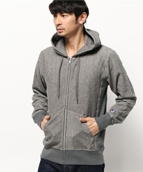 Champion（チャンピオン）の「メンズ チャンピオン リバースウィーブ パーカー CHAMPION C3-F101（パーカー・メンズ・ホワイト/グレー/チャコールグレー/ライトグリーン・MEDIUM/LARGE/X-LARGE）」の3枚目の写真