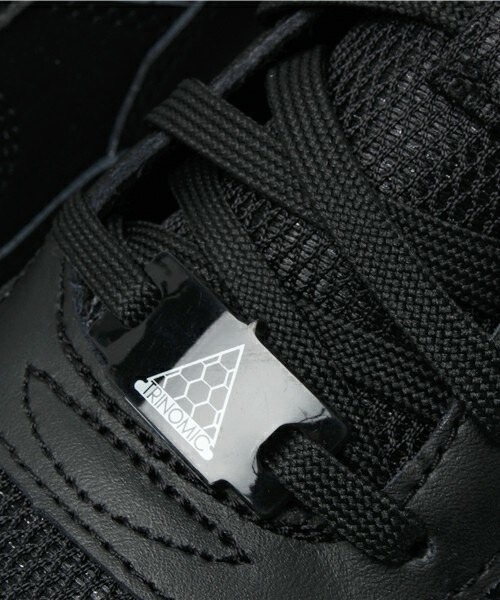 PUMA（プーマ）の「ユニセックス プーマ オールホワイト ブラック モノトーン PUMA R698 WHITE ON WHITE 358142（スニーカー・メンズ・ホワイト/ブラック・23cm/23.5cm/24cm/24.5cm/26cm/26.5cm/27cm/27.5cm/28cm）」の10枚目の写真