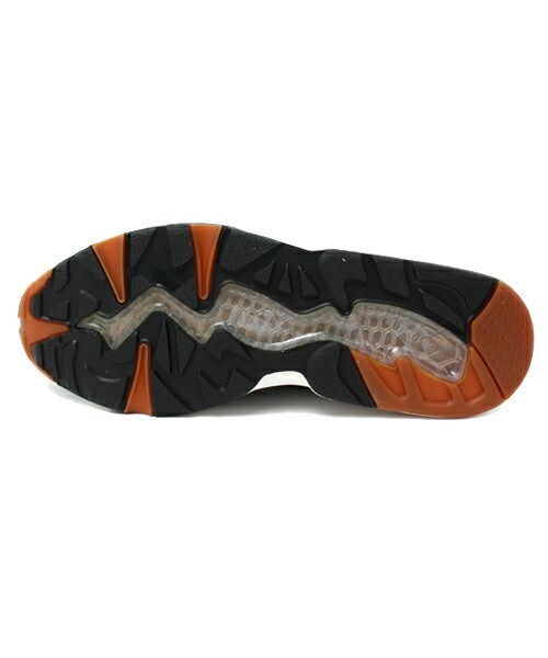 PUMA（プーマ）の「ユニセックス プーマ オールホワイト ブラック モノトーン PUMA R698 WHITE ON WHITE 358142（スニーカー・メンズ・ホワイト/ブラック・23cm/23.5cm/24cm/24.5cm/26cm/26.5cm/27cm/27.5cm/28cm）」の4枚目の写真