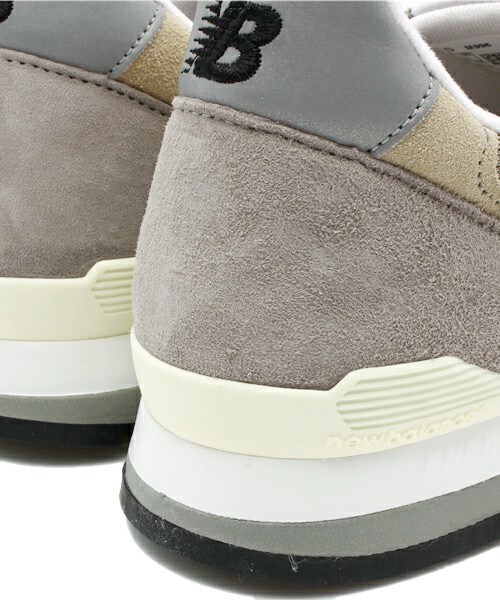 NEW BALANCE(ニューバランス)の「MADE IN USA メンズ ニューバランス グレー new balance M996(スニーカー・メンズ・グレー・26cm/26.5cm/27cm/27.5cm/28cm/24cm/24.5cm/28.5cm)」の11枚目の写真