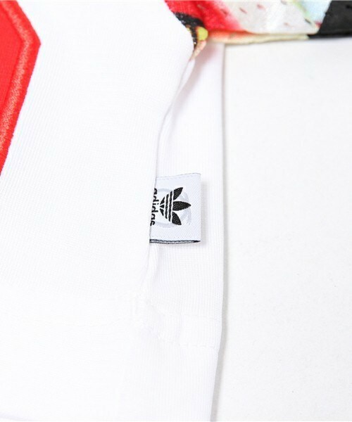 adidas Originals（アディダスオリジナルス）の「ウィメンズ