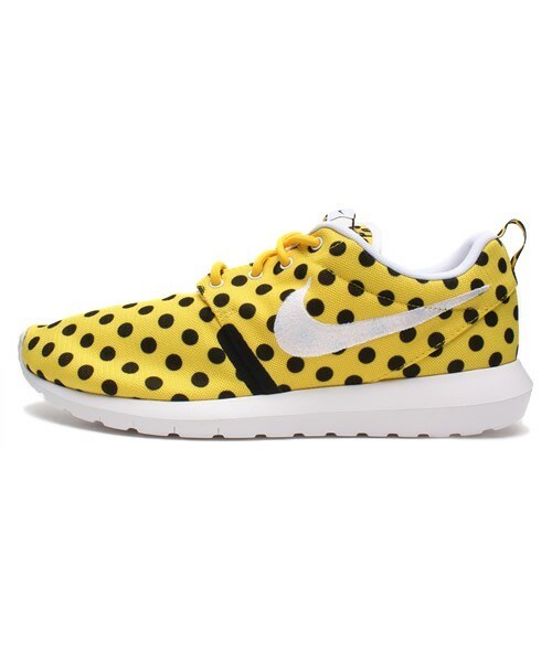 NIKE(ナイキ)の「ユニセックス ナイキ ローシ ドット柄 昆虫シリーズ NIKE ROSHE NM QS 810857(スニーカー・メンズ・A/B/C/D・24cm/24.5cm/26.5cm/27cm/27.5cm/28cm/28.5cm/29cm)」の3枚目の写真