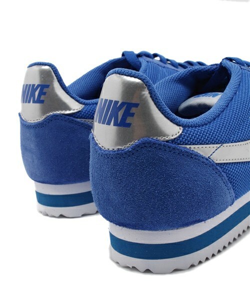 NIKE（ナイキ）の「ユニセックス ナイキ クラシックコルテッツ ナイロン NIKE CLASSIC CORTEZ NYLON 532487（スニーカー・メンズ・ホワイト/ブルー・24cm/24.5cm/26.5cm/27cm/27.5cm/28cm/28.5cm）」の9枚目の写真