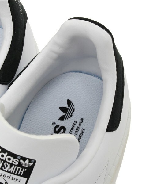 adidas Originals(アディダスオリジナルス)の「2015 秋冬新作 ウィメンズ アディダス スタンスミス ラグジュアリー adidas STAN SMITH LUXE W(スニーカー・レディース・ホワイト/ブラック/レッド・22cm/22.5cm/23cm/23.5cm/24cm/24.5cm/25cm)」の9枚目の写真