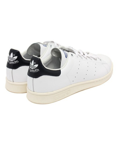 adidas Originals（アディダスオリジナルス）の「2015 秋冬新作 ユニセックス アディダス スタンスミス adidas STAN SMITH S77475（スニーカー・メンズ・ホワイト・23cm/23.5cm/24cm/24.5cm/26.5cm/27cm/27.5cm/28cm/28.5cm）」の4枚目の写真