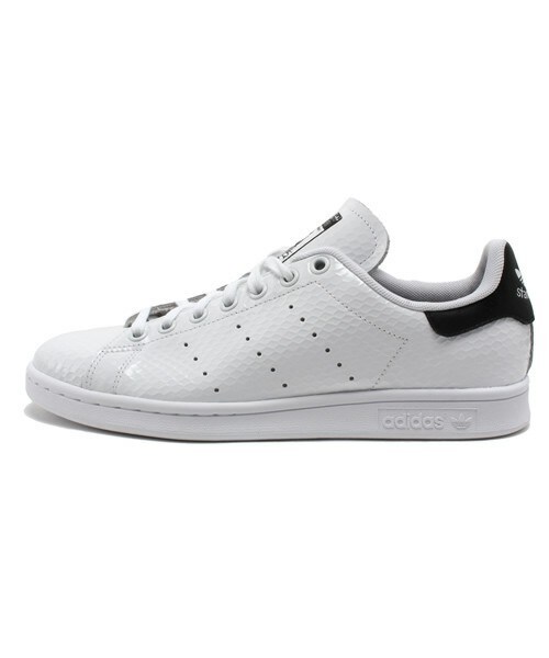 adidas Originals（アディダスオリジナルス）の「ウィメンズ アディダス スタンスミス STAN SMITH W B35442 B35443（スニーカー・レディース・ホワイト/グリーン・22cm/22.5cm/23cm/23.5cm/24cm/24.5cm/25cm）」の2枚目の写真