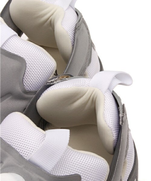 Reebok（リーボック）の「ユニセックス リーボック インスタポンプフューリー Reebok INSTAPUMP FURY OG M48560（スニーカー・メンズ・ホワイト・23cm/23.5cm/24cm/24.5cm/26cm/26.5cm/27cm/27.5cm/28cm/28.5cm/29cm）」の7枚目の写真