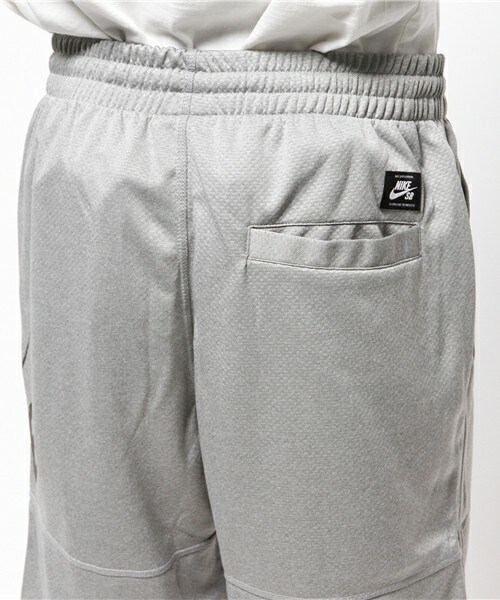 NIKE SB（ナイキエスビー）の「メンズ ナイキ ドライフィット サンデーショーツ NIKE SB DRI-FIT SUNDAY SHORT 724772（その他パンツ・メンズ・ブラック/ダークグレー・SMALL/MEDIUM/LARGE）」の7枚目の写真