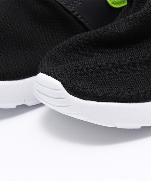 NIKE(ナイキ)の「ベビー キッズ ナイキ ローシワン NIKE ROSHE ONE TDV 749430-022(スニーカー・キッズ・ブラック・13cm/14cm/15cm/16cm)」の5枚目の写真