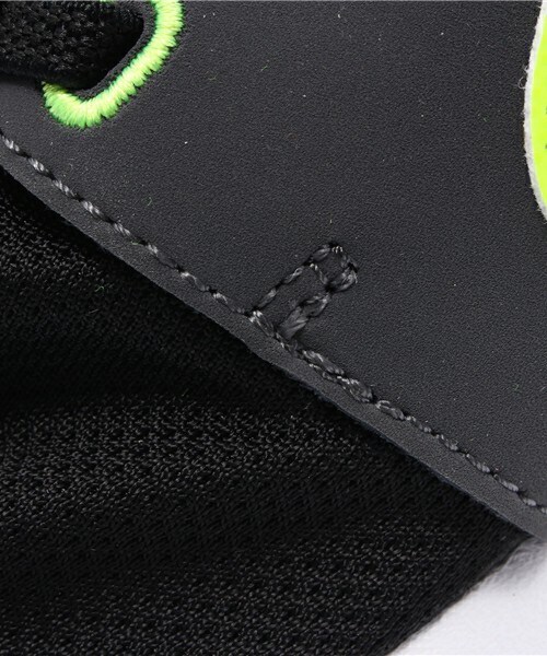 NIKE(ナイキ)の「ベビー キッズ ナイキ ローシワン NIKE ROSHE ONE TDV 749430-022(スニーカー・キッズ・ブラック・13cm/14cm/15cm/16cm)」の8枚目の写真