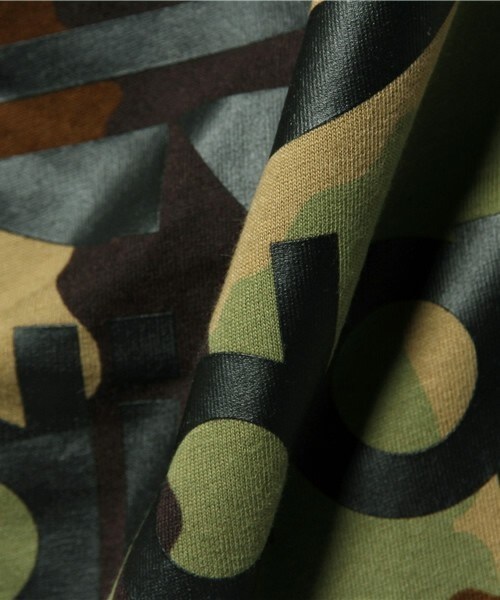 adidas Originals(アディダスオリジナルス)の「メンズ アディダス カモフラ トレフォイル Tシャツ adidas ORIGINAL TREFOIL TEE AB2484(Tシャツ/カットソー・メンズ・カモフラージュ・SMALL/MEDIUM/LARGE/X-LARGE)」の9枚目の写真