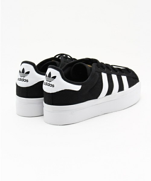 adidas Originals(アディダスオリジナルス)の「ウィメンズ アディダス スーパースター 厚底 プラットフォーム adidas SUPERSTAR RIZE W S82568/S82570(スニーカー・レディース・ホワイト/ブラック・23cm/23.5cm/24cm/24.5cm)」の5枚目の写真