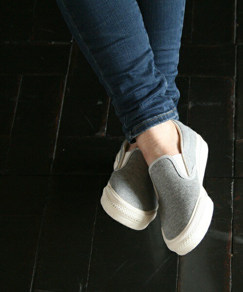 Champion（チャンピオン）の「ユニセックス 日本製 チャンピオン スウェット スリッポン Champion バーモント SLIP-ON（スニーカー・レディース・グレー/ネイビー・22.5cm/23cm/23.5cm/24cm/24.5cm/26.5cm/27cm/28cm）」の14枚目の写真