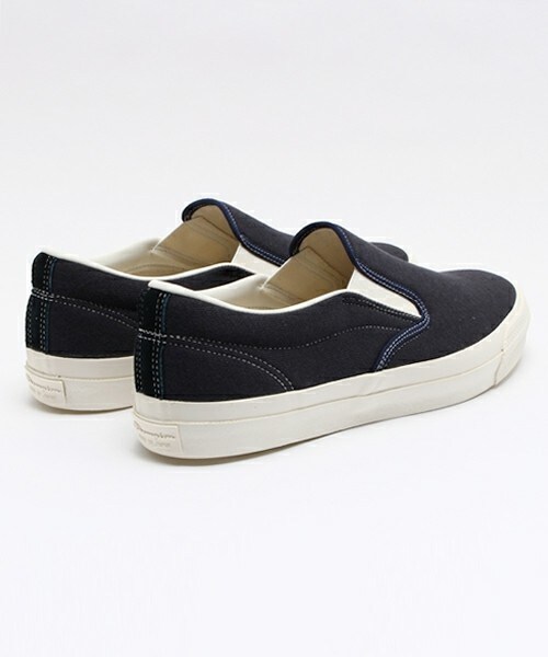 Champion（チャンピオン）の「ユニセックス 日本製 チャンピオン スウェット スリッポン Champion バーモント SLIP-ON（スニーカー・レディース・グレー/ネイビー・22.5cm/23cm/23.5cm/24cm/24.5cm/26.5cm/27cm/28cm）」の5枚目の写真