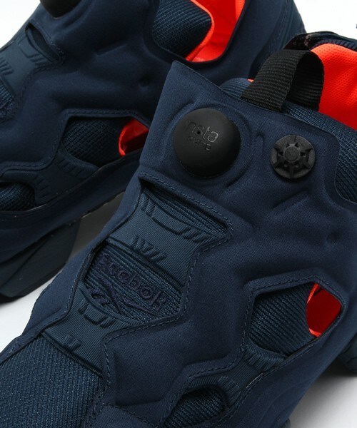 Reebok(リーボック)の「ユニセックス リーボック インスタポンプ Reebok INSTAPUMP FURY TECH V63499 NAVY(スニーカー・レディース・ネイビー・23cm/23.5cm/24cm/24.5cm/26.5cm/27cm/27.5cm/28cm/28.5cm)」の6枚目の写真