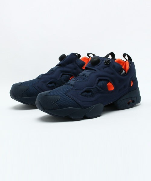 Reebok(リーボック)の「ユニセックス リーボック インスタポンプ Reebok INSTAPUMP FURY TECH V63499 NAVY(スニーカー・レディース・ネイビー・23cm/23.5cm/24cm/24.5cm/26.5cm/27cm/27.5cm/28cm/28.5cm)」の2枚目の写真