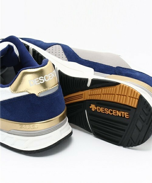 DESCENTE（デサント）の「韓国限定 メンズ デサント フォグボール ハイテク KOREA DESCENTE FOGBALL（スニーカー・レディース・ホワイト/ネイビー/レッド・26.5cm/27cm/27.5cm/28cm/23cm/23.5cm/24cm/24.5cm）」の6枚目の写真