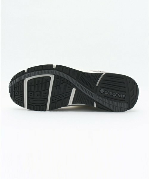 DESCENTE（デサント）の「韓国限定 メンズ デサント フォグボール ハイテク KOREA DESCENTE FOGBALL（スニーカー・レディース・ホワイト/ネイビー/レッド・26.5cm/27cm/27.5cm/28cm/23cm/23.5cm/24cm/24.5cm）」の9枚目の写真