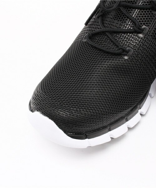 Reebok(リーボック)の「メンズ リーボック ジーポンプ フュージョン Reebok ZPUMP FUSION PU V62810(スニーカー・メンズ・ブラック・26cm/26.5cm/27cm/27.5cm/28cm/28.5cm/29cm)」の5枚目の写真