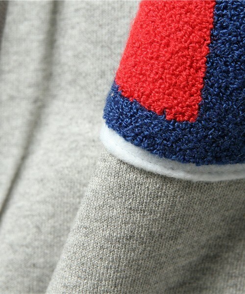 Champion（チャンピオン）の「メンズ チャンピオン アクションスタイル パーカー Champion AS HOODED SWEAT C3-E127（パーカー・メンズ・ホワイト/ブラック/グレー/ネイビー/レッド・SMALL/MEDIUM/LARGE/X-LARGE）」の13枚目の写真