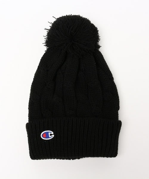 Champion（チャンピオン）の「ユニセックス チャンピオン アクリル ポンポンビーニー Champion ACRYL PONPON BEANIE CAP CP150419（ニットキャップ/ビーニー・レディース・オフホワイト/ブラック/グレー/ブラウン/ベージュ/ネイビー/レッド/バーガンディー・ONE SIZE）」の2枚目の写真