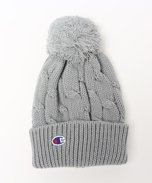 Champion（チャンピオン）の「ユニセックス チャンピオン アクリル ポンポンビーニー Champion ACRYL PONPON BEANIE CAP CP150419（ニットキャップ/ビーニー・レディース・オフホワイト/ブラック/グレー/ブラウン/ベージュ/ネイビー/レッド/バーガンディー・ONE SIZE）」の3枚目の写真
