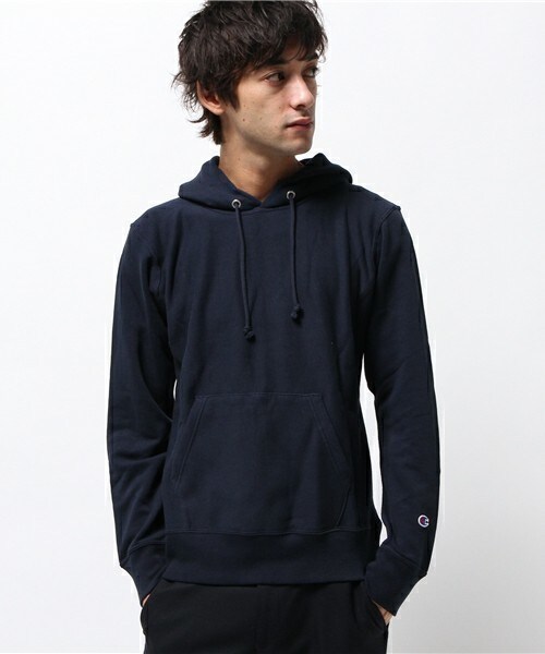 Champion(チャンピオン)の「メンズ チャンピオン リバースウィーブ フーディ パーカー Champion RW PULLOVER HOODED SWEATSHIRT C3-E136(パーカー・メンズ・オレンジ/グリーン/グレー/チャコールグレー/ネイビー・MEDIUM/X-LARGE/LARGE)」の4枚目の写真