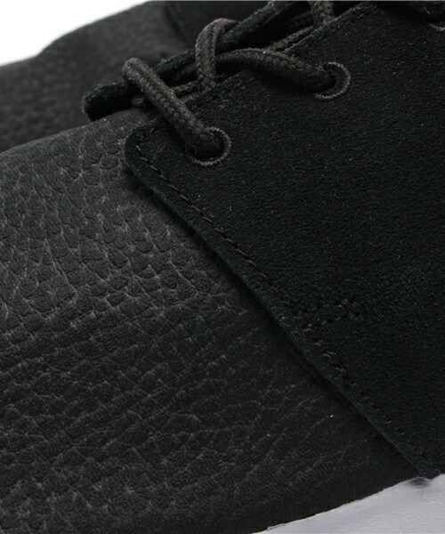 NIKE SPORTSWEAR(ナイキスポーツウェアー)の「メンズ ナイキ ローシ スエード NIKE ROSHE ONE SUEDE 685280-001(スニーカー・メンズ・ブラック・27.5cm/28cm/28.5cm/29cm/29.5cm)」の12枚目の写真
