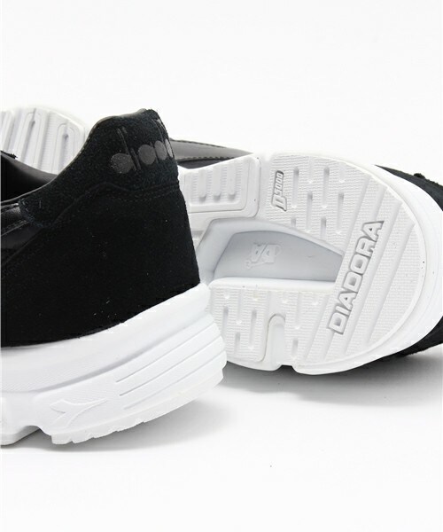 DIADORA（ディアドラ）の「メンズ ディアドラ カマロ ランニング ハイブリッド DIADORA CAMARO DOUBLE RUN 162000 80063（スニーカー・メンズ・ブラック・26.5cm/27cm/27.5cm/28cm/28.5cm）」の11枚目の写真