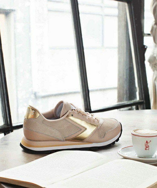 BROOKS HERITAGE(ブルックスヘリテージ)の「ウィメンズ ブルックス レザー チャリオット Brooks Leather CHARIOT 1201711B(スニーカー・レディース・ダークグレー/ベージュ/パープル/レッド/グリーン・23cm/23.5cm/24cm/24.5cm)」の1枚目の写真