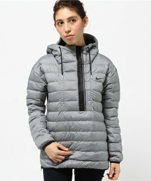 only ナイキ ダウン タグ付き 未使用 NIKE SPORTSWEAR（ナイキスポーツウェアー）の「ウィメンズ ナイキ