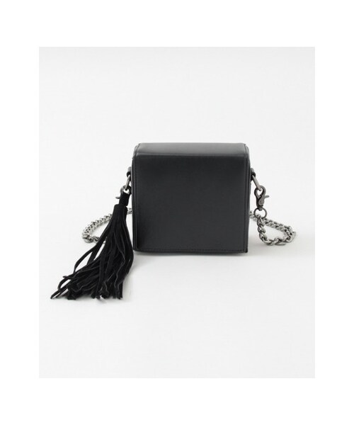 KBF（ケイビーエフ）の「タッセル付チェーンBOXBAG（バッグ・レディース・BEIGE/BLACK・one）」の2枚目の写真