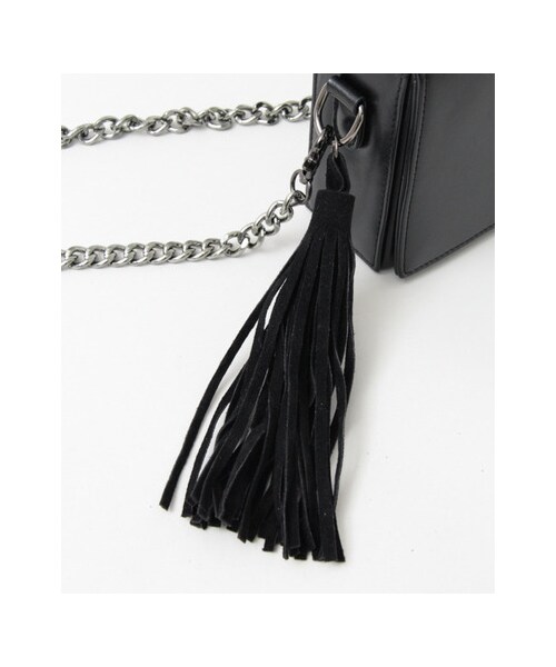 KBF（ケイビーエフ）の「タッセル付チェーンBOXBAG（バッグ・レディース・BEIGE/BLACK・one）」の9枚目の写真