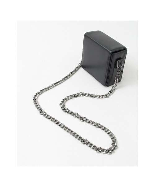 KBF（ケイビーエフ）の「タッセル付チェーンBOXBAG（バッグ・レディース・BEIGE/BLACK・one）」の7枚目の写真