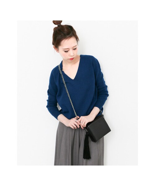 KBF（ケイビーエフ）の「タッセル付チェーンBOXBAG（バッグ・レディース・BEIGE/BLACK・one）」の4枚目の写真