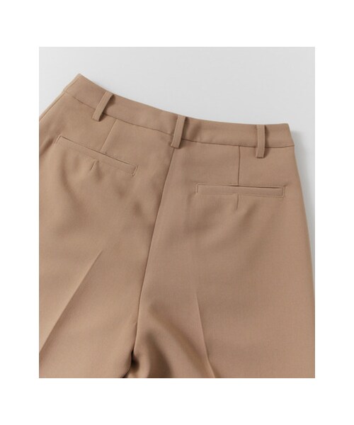 URBAN RESEARCH（アーバンリサーチ）の「ダブルクロスタックワイドパンツ（パンツ・レディース・OFF/BEIGE/BLACK・36/38）」の18枚目の写真