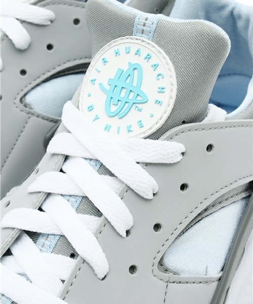NIKE（ナイキ）の「メンズ ナイキ エアハラチ グレー NIKE AIR HUARACHE 318429-020（スニーカー・メンズ・グレー・26.5cm/27cm/27.5cm/28cm/28.5cm/29cm）」の5枚目の写真