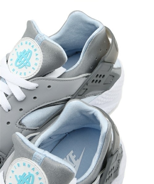 NIKE（ナイキ）の「メンズ ナイキ エアハラチ グレー NIKE AIR HUARACHE 318429-020（スニーカー・メンズ・グレー・26.5cm/27cm/27.5cm/28cm/28.5cm/29cm）」の7枚目の写真