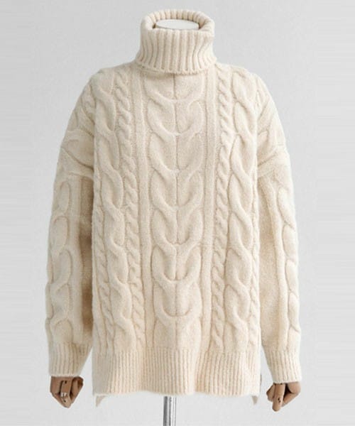 DHOLIC（ディーホリック）の「ソフトカラーケーブルニットタートルネックプルオーバー（ニット/セーター・レディース・イエロー/クリーム/ディープスカイブルー/ピンク/ベージュ・FREE）」の2枚目の写真