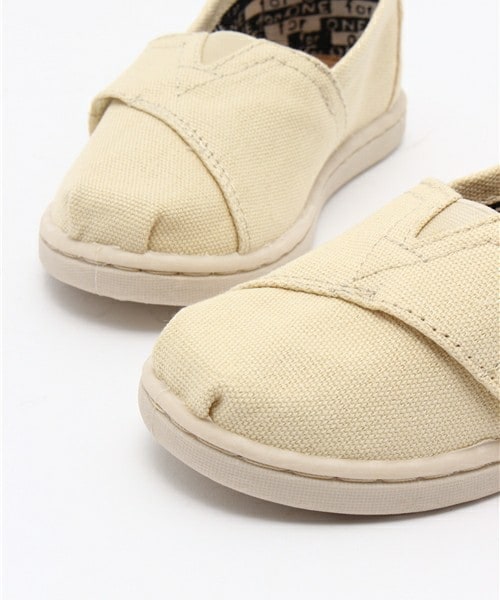 TOMS（トムス）の「ベビー キッズ トムス トムズ タイニー スリッポン TOMS TINY-ORIGINAL CLASSICS（スニーカー・キッズ・オフホワイト/ブラック/レッド・12cm/13cm/14cm/15cm）」の7枚目の写真
