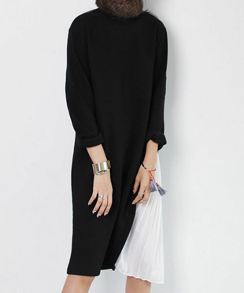 DHOLIC（ディーホリック）の「サイドプリーツヘムワンピース（ワンピース・レディース・グレー/ブラック・FREE）」の2枚目の写真