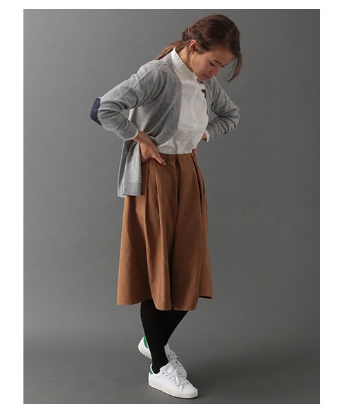 SEVENDAYS=SUNDAY(セブンデイズサンデイ)の「・フェイクスエード フレアスカート(スカート・キャメル/カーキ/ネイビー・M/L)」の6枚目の写真