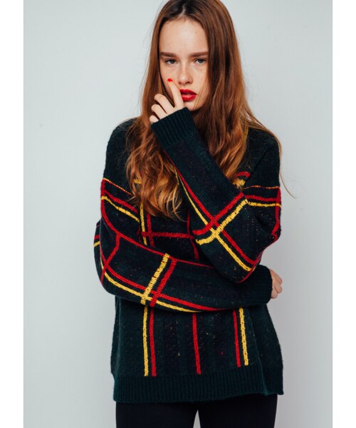 jouetie（ジュエティ）の「チェックニットプルオーバー（トップス・レディース・オフホワイト/レッド/ダークグリーン）」の4枚目の写真