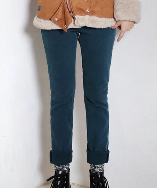 DHOLIC（ディーホリック）の「裏起毛ストレートコットンパンツ（その他パンツ・レディース・クリーム/グレーベージュ/ディープグリーン/ディープブルー/ブラックグレー・S/M/L）」の4枚目の写真