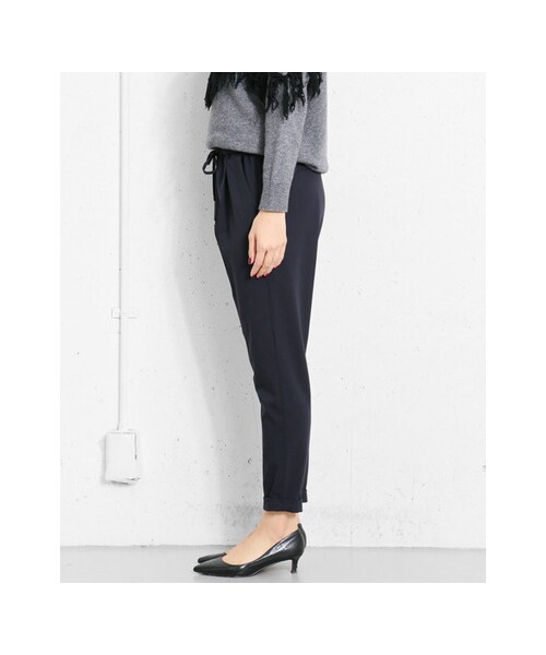 URBAN RESEARCH DOORS(アーバンリサーチドアーズ)の「ストレッチテーパードイージーパンツ(パンツ・レディース・NAVY/CHARCOAL/BLACK・36/38)」の10枚目の写真